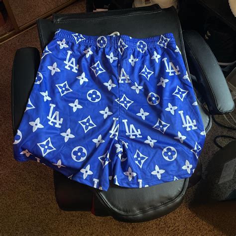 lv la shorts